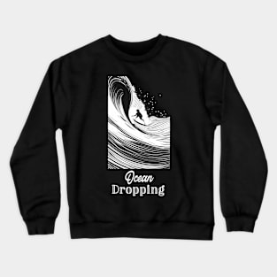 ocean dropping, surf girl vibes, v2 Crewneck Sweatshirt
